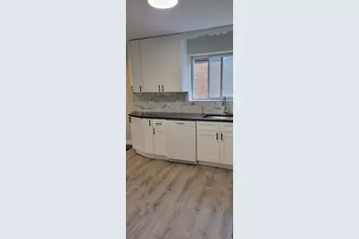 8638 Trumbull Avenue #02, Skokie, IL 60076 - Photo 2
