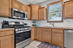 878 W Kennedy Rd, Braidwood, IL 60408 - Photo 10