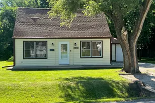11840 S Hamlin Ave, Alsip, IL 60803 - Photo 1