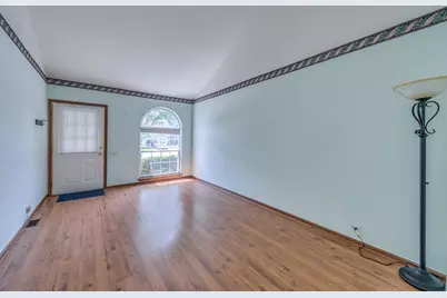 2016 Muirfield Circle, Elgin, IL 60123 - Photo 4