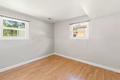 933 W Gilbert Avenue, Palatine, IL 60067 - Photo 24