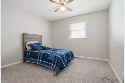 704 E North Street, Pontiac, IL 61764 - Photo 16