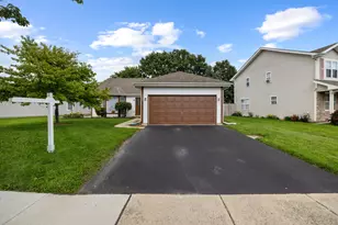 3803 Hennepin Dr, Joliet, IL 60431 - Photo 1