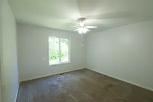 437 Swanson Ct, Twin Lakes, WI 53181 - Photo 8