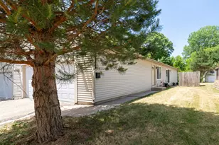 437 Swanson Ct, Twin Lakes, WI 53181 - Photo 28