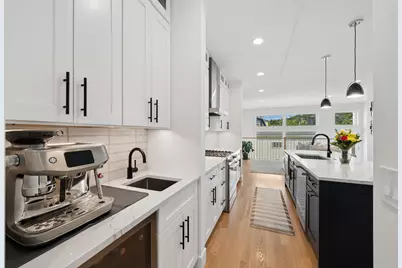5348 W Argyle Street, Chicago, IL 60630 - Photo 4