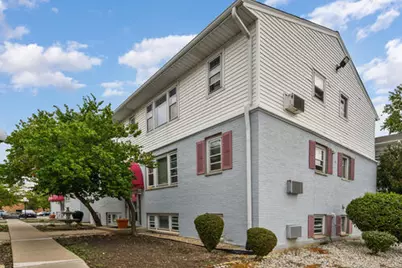 9455 Kelvin Lane #2776, Schiller Park, IL 60176 - Photo 2
