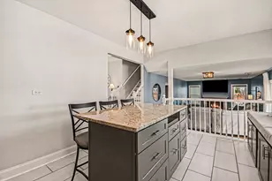 2004 Primrose Dr, Plainfield, IL 60586 - Photo 8