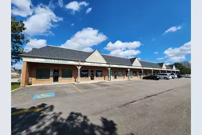 2450 Grass Lake Road #B, Lindenhurst, IL 60046 - Photo 8