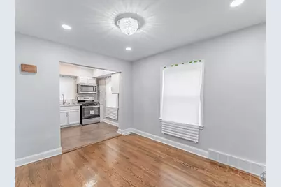 8252 S Calumet Avenue, Chicago, IL 60619 - Photo 4