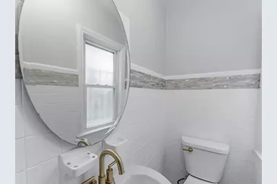 8252 S Calumet Avenue, Chicago, IL 60619 - Photo 12