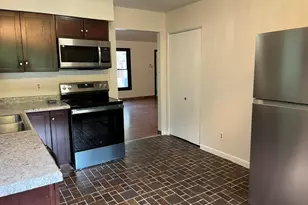 595 S River St, Batavia, IL 60510 - Photo 6