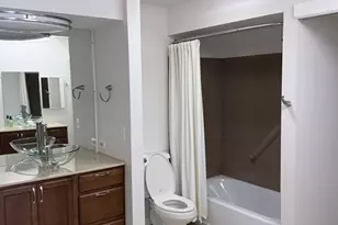 12 Kent Ct, Willowbrook, IL 60527 - Photo 8