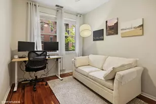 303 W Scott St, Chicago, IL 60610 - Photo 8