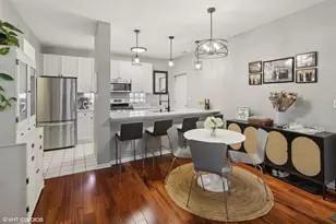 303 W Scott St, Chicago, IL 60610 - Photo 4