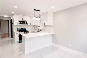 5742 W 63rd Pl, Chicago, IL 60638 - Photo 14