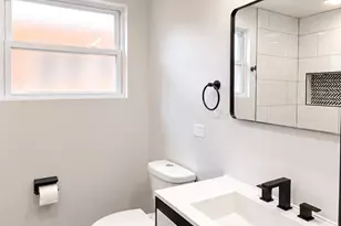 5742 W 63rd Pl, Chicago, IL 60638 - Photo 10
