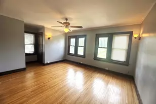 126 E Glover St, Ottawa, IL 61350 - Photo 22