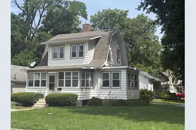 126 E Glover Street, Ottawa, IL 61350 - Photo 1
