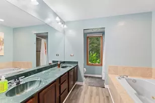 41W580 Rohrsen Rd, Elgin, IL 60124 - Photo 20
