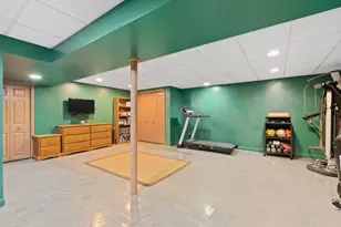41W580 Rohrsen Rd, Elgin, IL 60124 - Photo 24