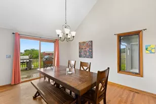 41W580 Rohrsen Rd, Elgin, IL 60124 - Photo 10