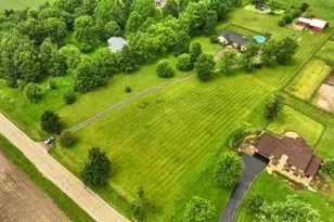 41W580 Rohrsen Rd, Elgin, IL 60124 - Photo 38