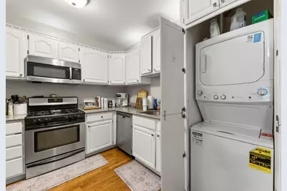 2422 N Seminary Avenue, Chicago, IL 60614 - Photo 10