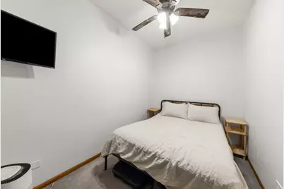 2422 N Seminary Avenue, Chicago, IL 60614 - Photo 24