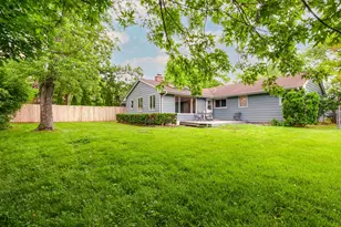 2508 Highland Dr, Lindenhurst, IL 60046 - Photo 36