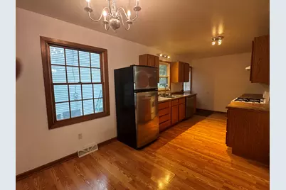 223 N Washington Street, Genoa, IL 60135 - Photo 2