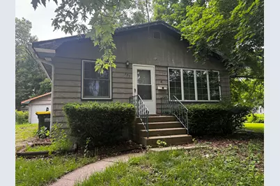 223 N Washington Street, Genoa, IL 60135 - Photo 1