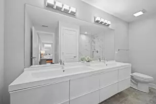2743 N Ashland Ave, Chicago, IL 60614 - Photo 12