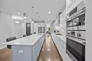 2743 N Ashland Ave, Chicago, IL 60614 - Photo 6