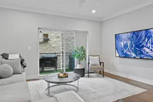 2743 N Ashland Ave, Chicago, IL 60614 - Photo 8