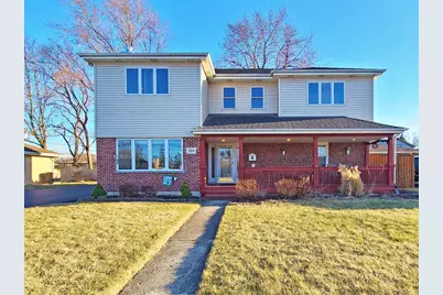 5831 W 109th Street, Chicago Ridge, IL 60415 - Photo 1