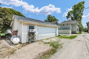 505 W Washington St, Champaign, IL 61820 - Photo 32