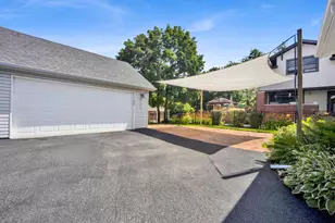410 W Maple St, Lombard, IL 60148 - Photo 40