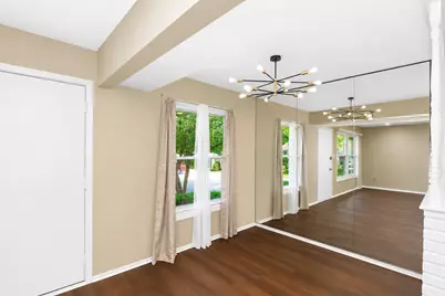 1796 Queensbury Circle, Hoffman Estates, IL 60169 - Photo 12