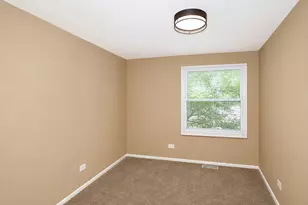 1796 Queensbury Cir, Hoffman Estates, IL 60169 - Photo 20