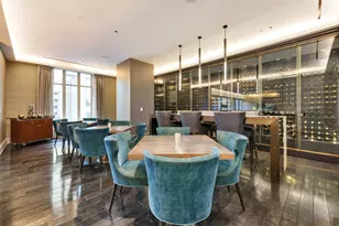 118 E Erie St, Chicago, IL 60611 - Photo 24