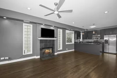 2840 N Damen Avenue #2, Chicago, IL 60618 - Photo 4