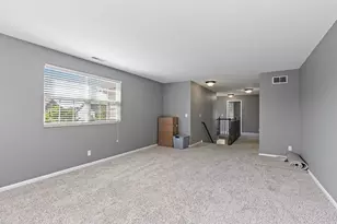 6N495 Roosevelt Ave, Saint Charles, IL 60174 - Photo 18