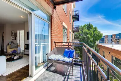 2330 W St Paul Avenue #401, Chicago, IL 60647 - Photo 18