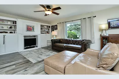 1534 Henry Place, Waukegan, IL 60085 - Photo 10