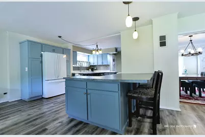 1534 Henry Place, Waukegan, IL 60085 - Photo 8