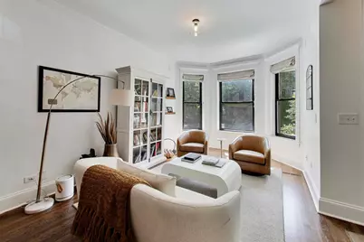 3729 N Magnolia Avenue #1, Chicago, IL 60613 - Photo 2