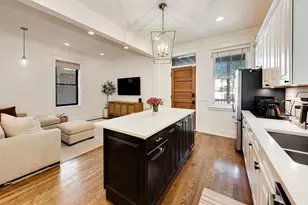 3729 N Magnolia Ave, Chicago, IL 60613 - Photo 10