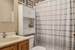 475 S Elm Ave, Saint Anne, IL 60964 - Photo 14