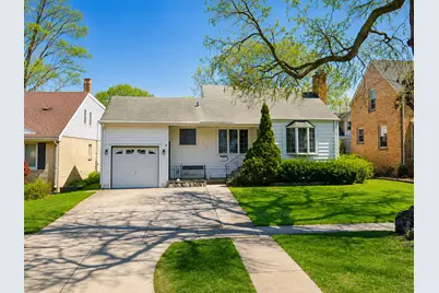 4529 Saratoga Avenue, Downers Grove, IL 60515 - Photo 1